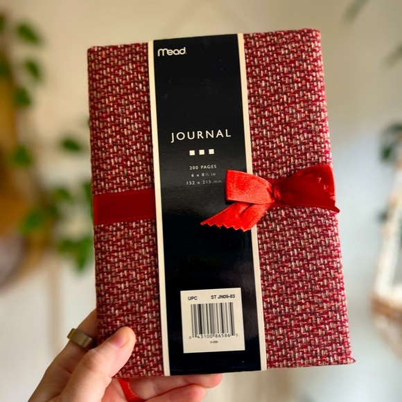 Mead Red Fabric Journal - 200 Lined Pages - Stylish Notebook for Journaling - Picture 1 of 12